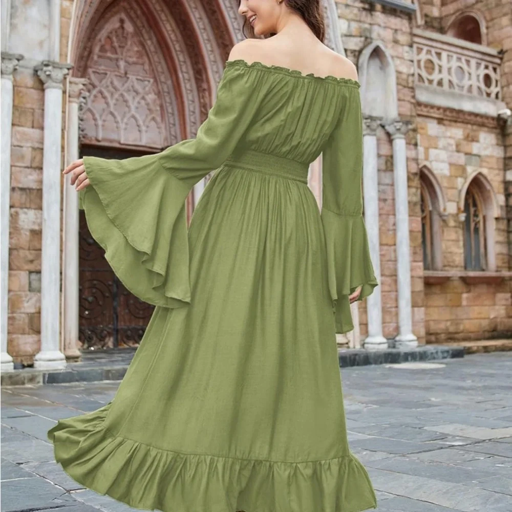 Scarlet Darkness Renaissance Faire Costume - Picture 3 of 13